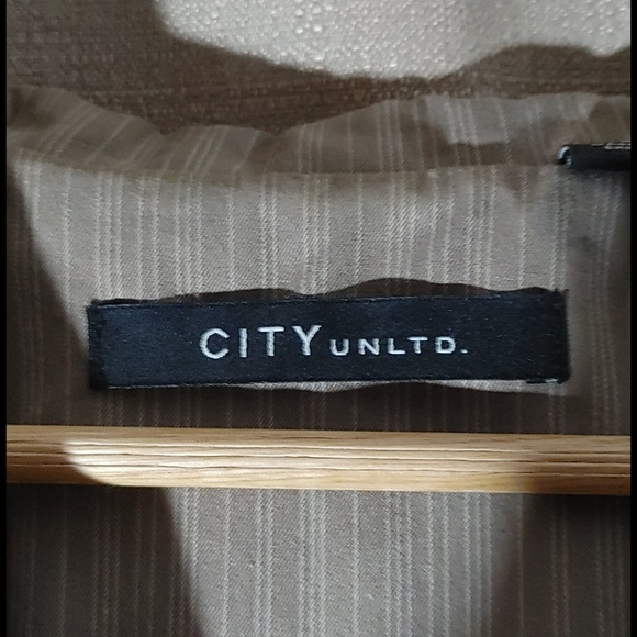 #8 City unltd work shirt or dress shirt - Picture 3 of 8